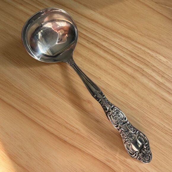 Vtg International INS154 Laddle Solid Roses Stainless Flatware 6-1/4" - Picture 2 of 9